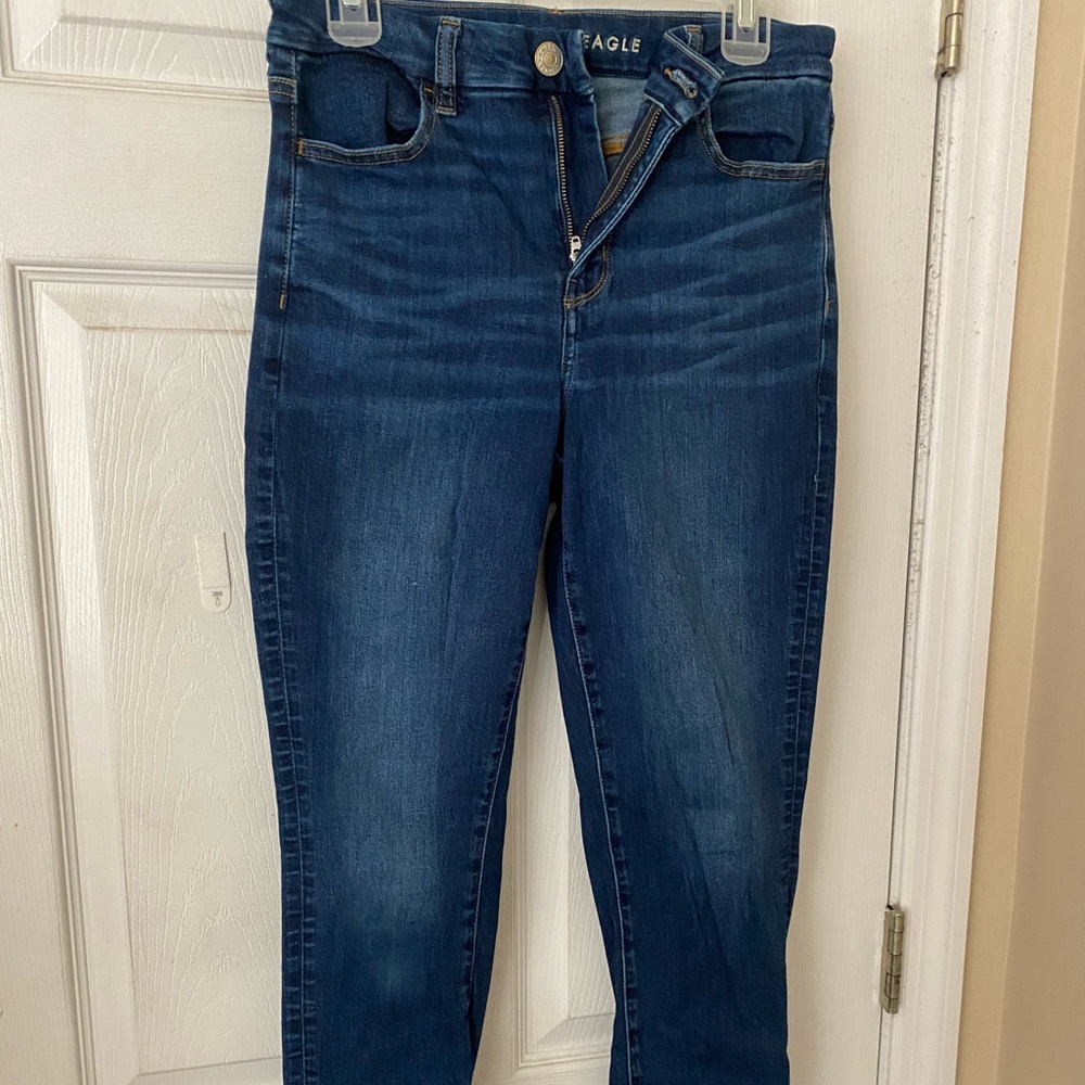 American Eagle Next Level Stretch Skinny Jeans // Condition: very good